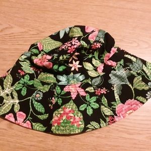 Vera Bradley hat